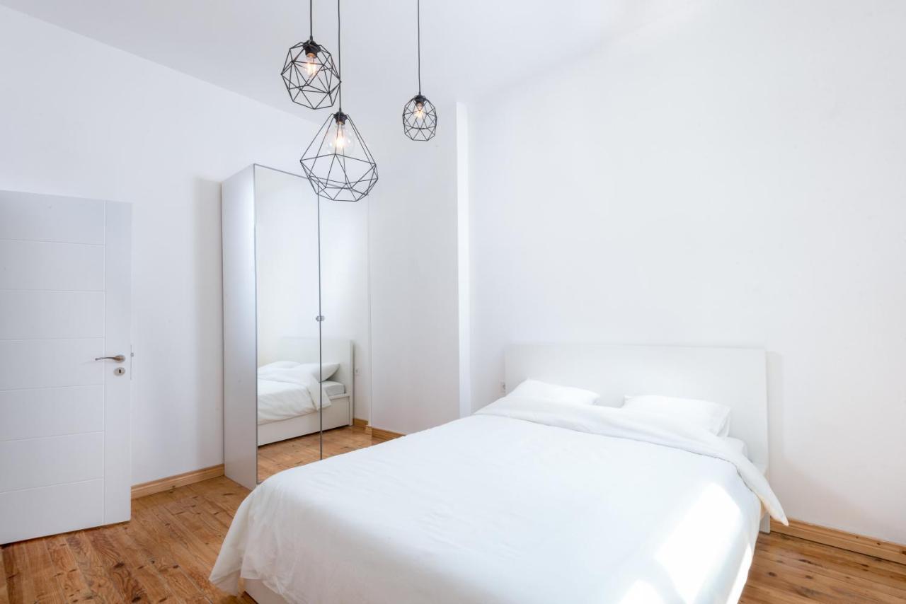 The White Apartment - Bogoridi Main Street Burgas Zewnętrze zdjęcie